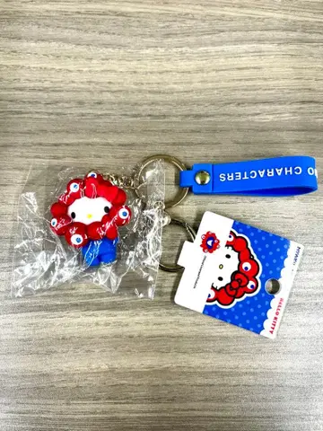 [새상품] 키티 미야쿠미야쿠 변신 키링 산리오 콜라보 만박 한정판