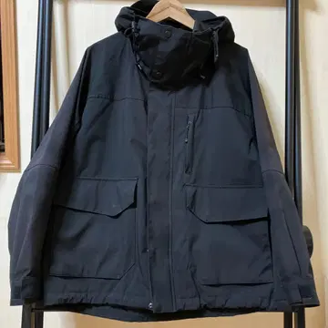 방풍 오버사이즈 마운틴 파카 블랙 M 사이즈