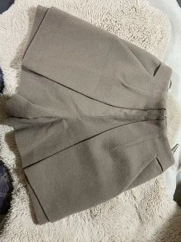 EPOCA 큐롯 베이지 사이즈 40