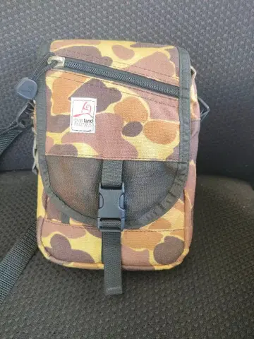 Overland Equipment 숄더백 카모플라쥬