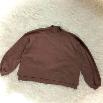 PAGEBOY 드롭 숄더 모크넥 니트 스웨터 퍼프 슬리브