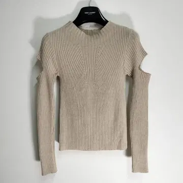 4 RANDEBOO 랑데부 오픈 숄더 리브 니트 베이지