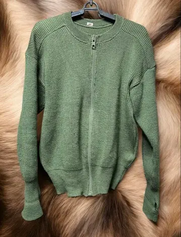 70년대 스웨덴군 빈티지 지퍼 니트