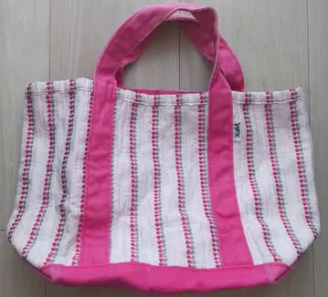 엑스걸 하트 무늬 토트백 캠퍼스 소재 핑크 화이트