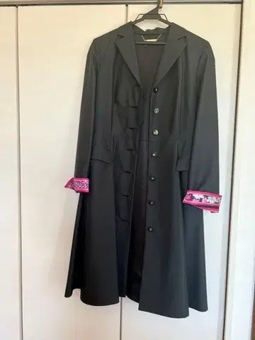 새상품급 [레오나르] 블랙 트렌치코트