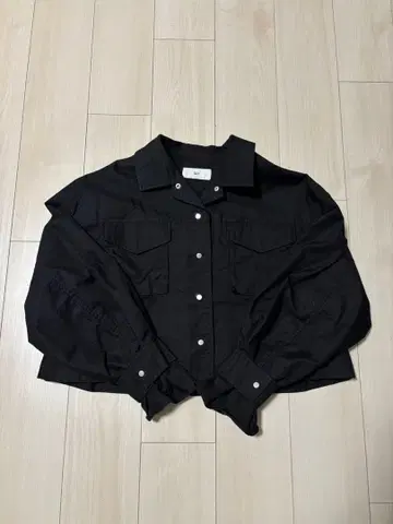 SLY 스라이 크롭 셔츠 자켓 블랙