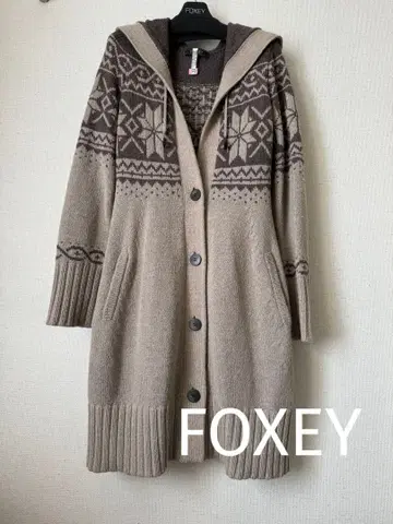 FOXEY 노르딕 니트 롱 코트