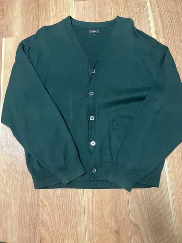 BEAMS 다크 그린 가디건 M 사이즈