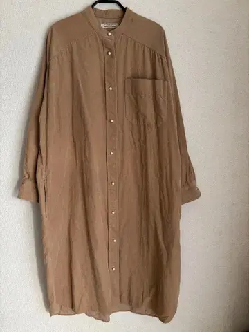 블랑바스크 펄 버튼 코듀로이 원피스 BLANC