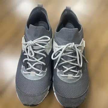 Mizuno Wave Prophecy 그레이 스니커즈 25.0cm