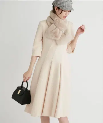 셀포드 트위스트 원피스