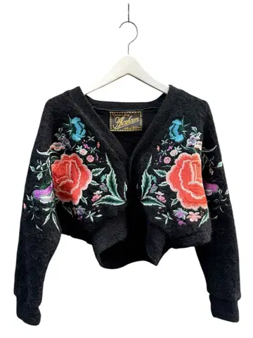 아차첨 Ahcahcum 시노와 자수 울 가디건