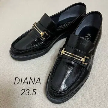 [새상품급] DIANA 다이애나 블랙 로퍼 에나멜 23.5cm