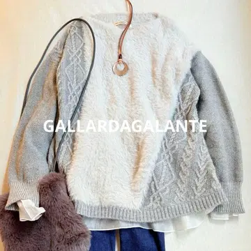 개럴개런트 그레이 케이블 니트 스웨터 긴팔 프릴 혼방 소재