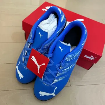 새상품 박스 포함 PUMA 축구화
