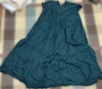 마블슈드 marble sud 원피스 그린 슬리브리스