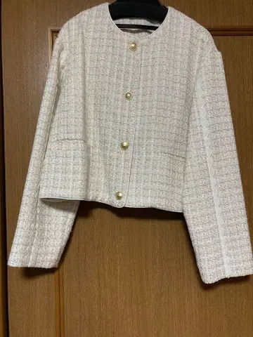 [ 새상품 미사용 택 포함 ] 체스티 트위드 자켓 1사이즈