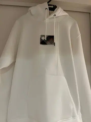 블랙 라벨 후드티