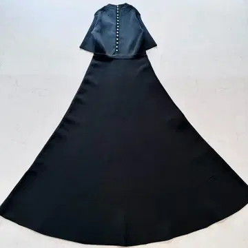 미사용급 2024년 세븐텐 백 펄 니트 원피스 블랙 XS 완판템