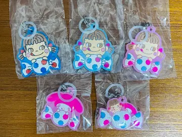 PEKO x 산리오 캐릭터즈 통통 메지루시 액세서리 5종 세트