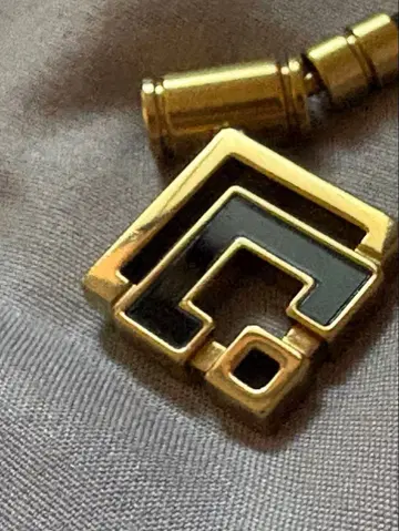 코란토테 TAO 목걸이 탑만