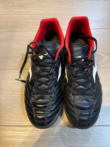 미즈노 모렐리아 네오 II 축구화