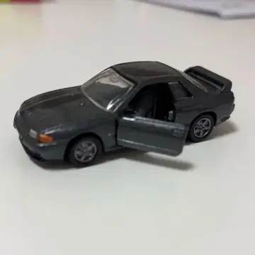 스카이라인 GT-R 미니카 토미카