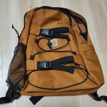 Carhartt 브라운 백팩