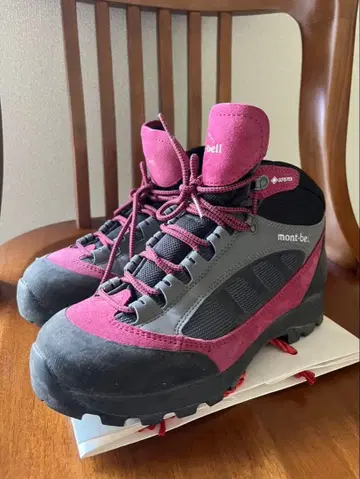mont-bell GORE-TEX 등산화 핑크 24.5cm