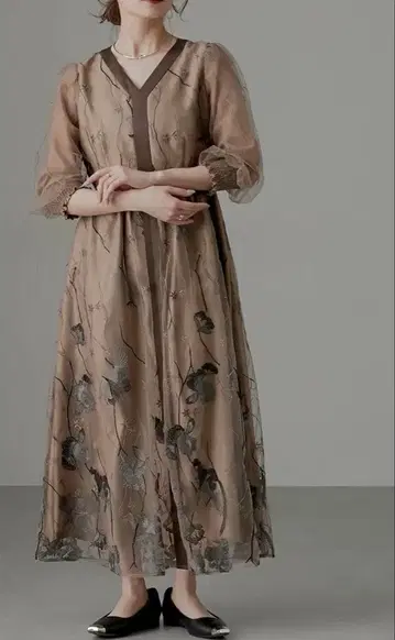 Callarus V넥 자수 레이스 원피스 드레스 3L