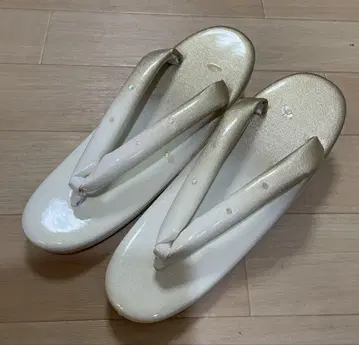 2 엘레강트 조리 화이트와 골드 보카시 나전칠기 M 사이즈