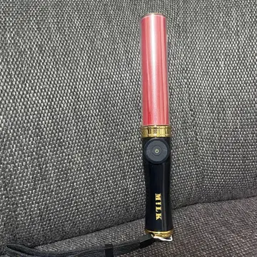 M!LK 소노 슌타 응원봉