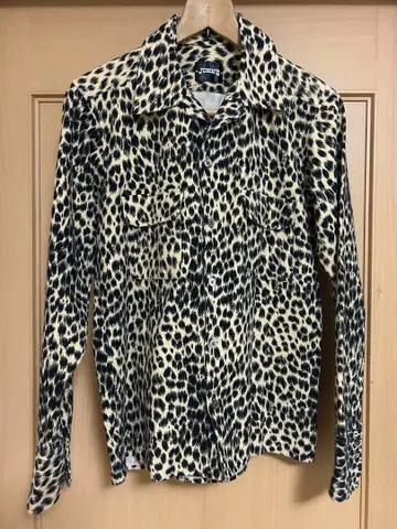 JOHN'S 존스 클로징 레오파드 플란넬 셔츠