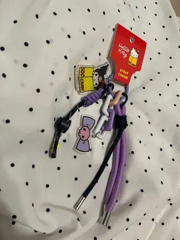 헬로키티전 한정판 굿즈 쿠로미 스트랩 참