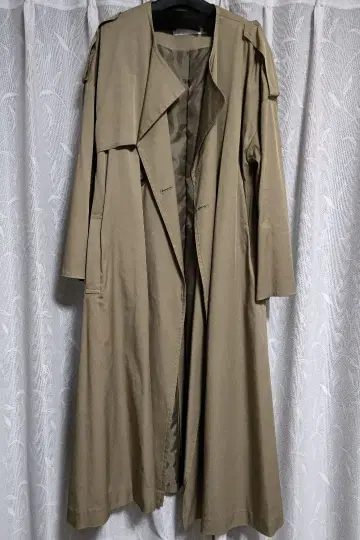 베이지 트렌치코트 롱 기장