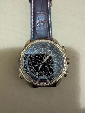 CITIZEN 에코 드라이브 크로노그래프 시계