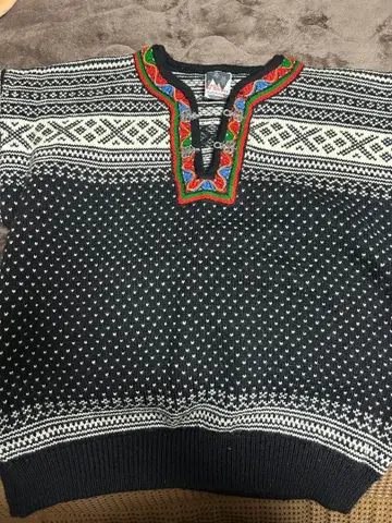 레어 노르웨이산 노르딕 니트 스웨터 티롤 니트