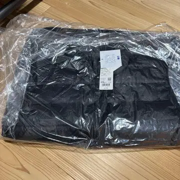 유니클로 XXL 울트라 라이트 다운 블랙 베스트