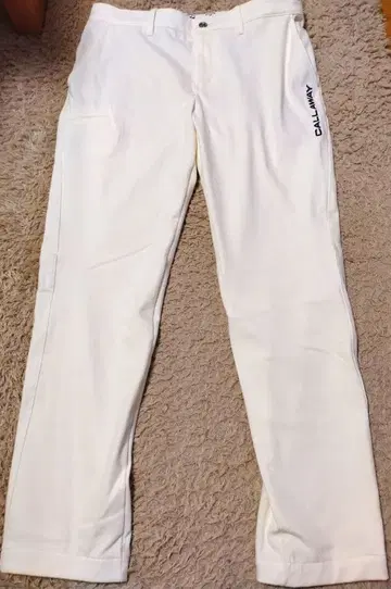 [ 새상품급 ] 캘러웨이 남성용 두꺼운 원단 화이트 팬츠 L 사이즈
