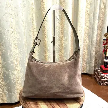 레어 고품질 BALLY 발리 숄더백 스웨이드 가죽 카키색