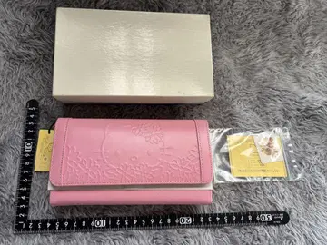 헬로키티 핑크 장지갑 미사용