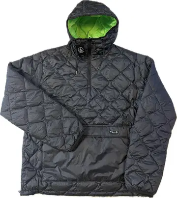 [새상품] VOLCOM 리버서블 M 사이즈 퀼팅 후드 부착 자켓