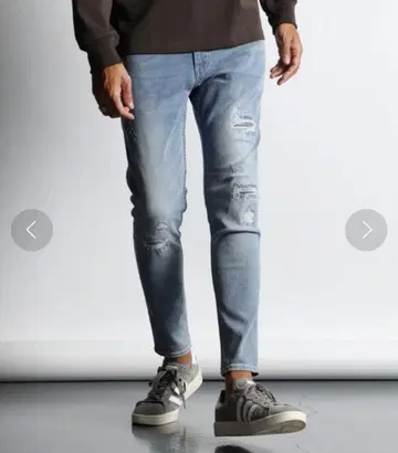 더퍼 초신축 검 스트레치 데미지 가공 스키니 데님 M