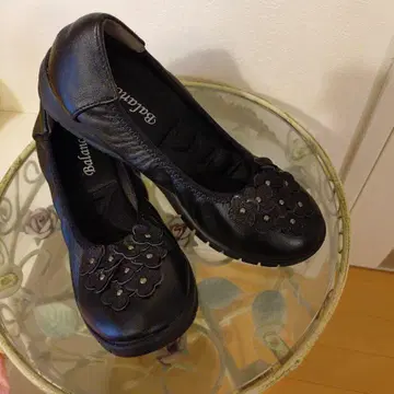 블랑코와르 플랫슈즈 24cm 블랙