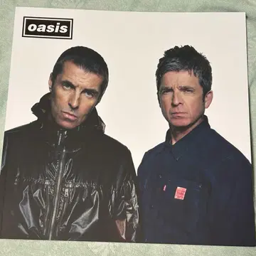 Oasis Live 25 투어 팜플렛