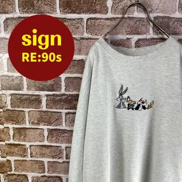 루니툰 캐릭터 로고 자수 디자인 트레이닝복