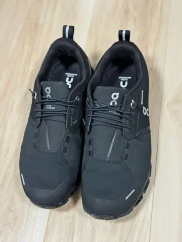 on 블랙 스니커즈 워터프루프 남성용 25cm