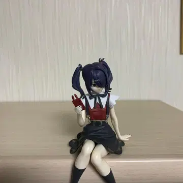 NEEDY GIRL OVERDOSE 쵸코노세 피규어 '아메짱'