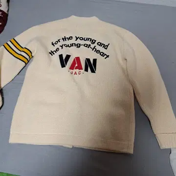 VAN  레터드 가디건 L