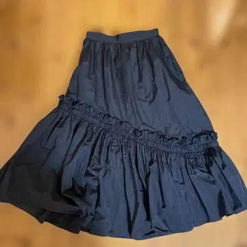 유나이티드 애로우즈 스커트